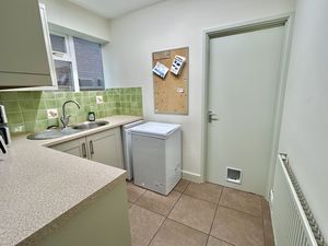 Utility Room- click for photo gallery